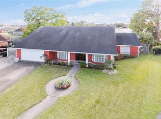 7122 Tudor Ct, New Orleans, LA 70126