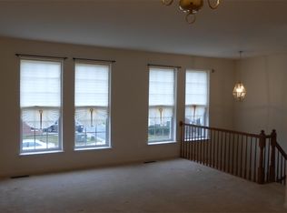 1118 Posey Ln, Fredericksburg, VA 22401