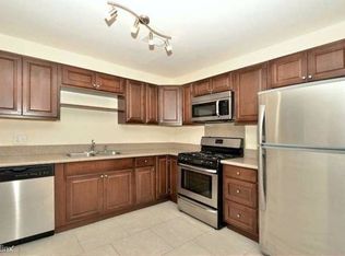 11421 NW 35th Pl, Sunrise, FL 33323