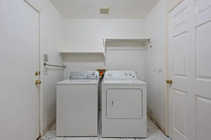 14716 Lantern Dr — Photo 10