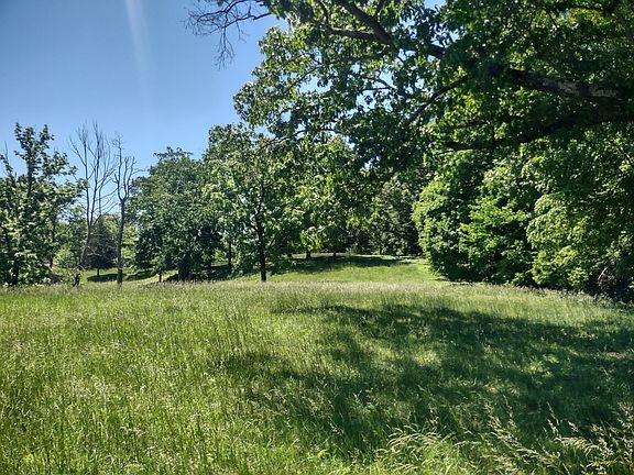 2nd image of 3 Valley Rd Lot 3