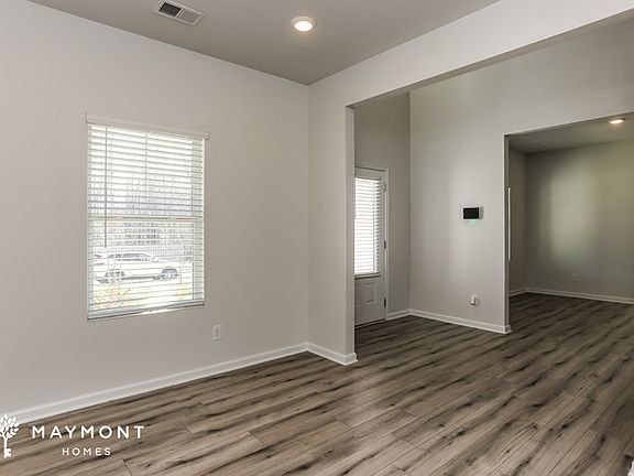 4th image of 353 Orchid Dr