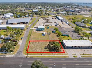 502 E Market St, Rockport, TX 78382