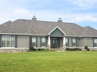80 Lakeview Ct, Adel, GA 31620