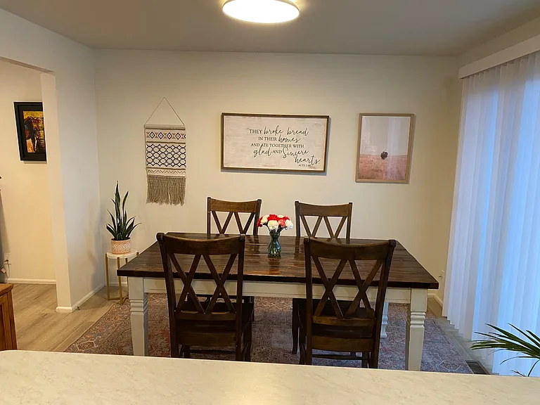 2361 E Phylden Dr #B — Photo 8