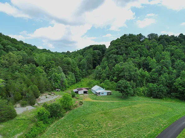 2044 Casey Creek Rd, Liberty, KY 42539
