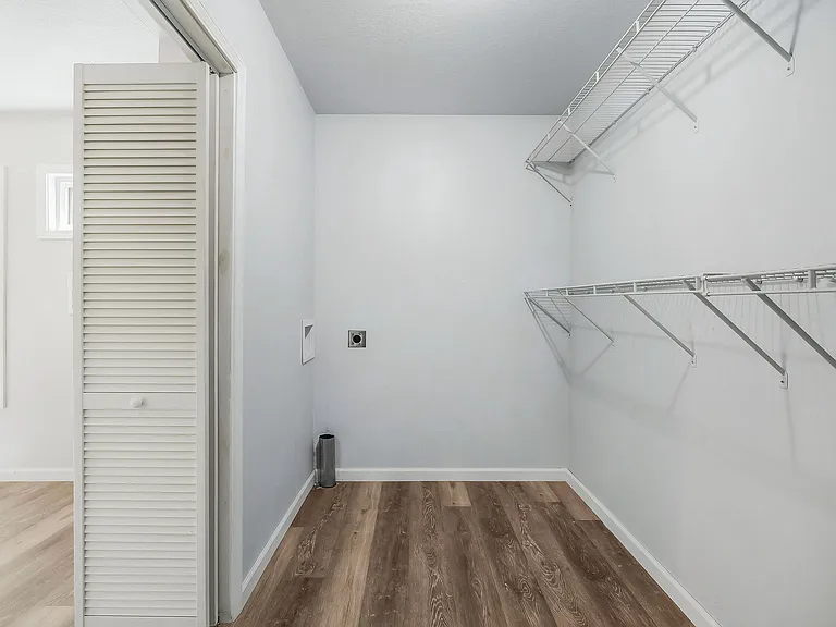 1048 Sitting Bull Point — Photo 14