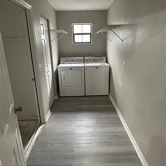 3906 NE 22nd St — Photo 9
