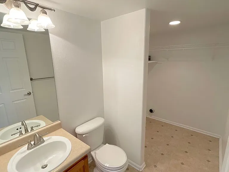 7168 Prairie Wind Dr — Photo 21
