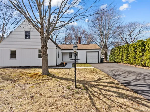 515 Hunting Hill Avenue, Middletown, CT 06457