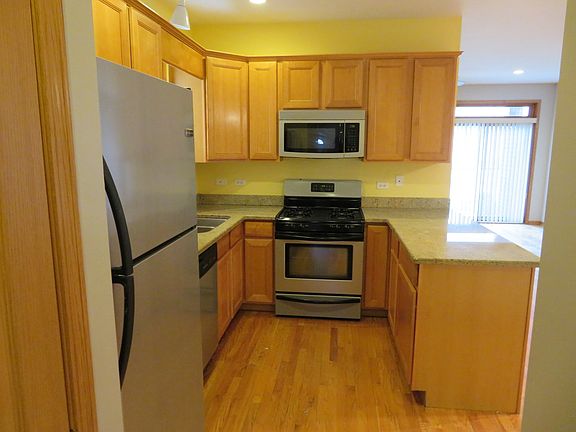 3rd image of 6412 S Central Ave #3