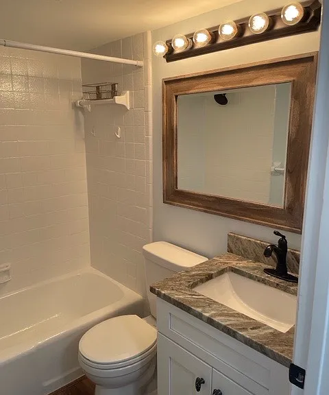 211 S 6th St #504 — Photo 11
