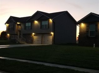19 Lowball Ln, Vine Grove, KY 40175