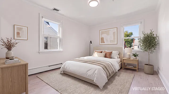 Bedroom, photo 2