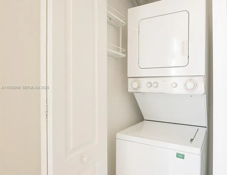 2701 SW 3rd Ave #703 — Photo 7