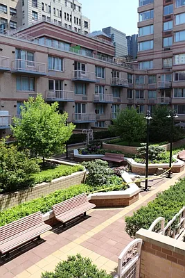 Rented by Keller Williams NYC | media 35