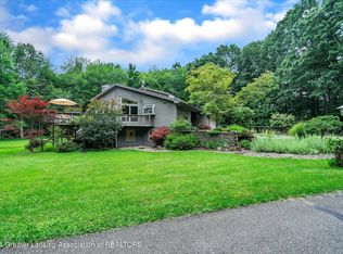 442 Shoesmith Rd, Haslett, MI 48840