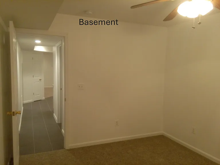 4262 Berkley Ct — Photo 10