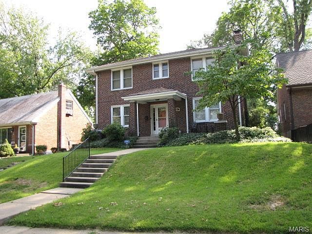 1st image of 24 Greendale Dr