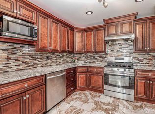 64 Hartshore Way, Parlin, NJ 08859