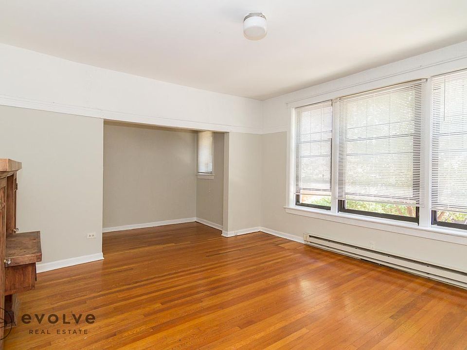1st image of 719 W Barry Ave #725B1