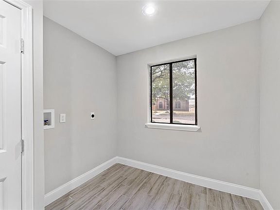 5th image of 6422 Kentwick Dr #24/2