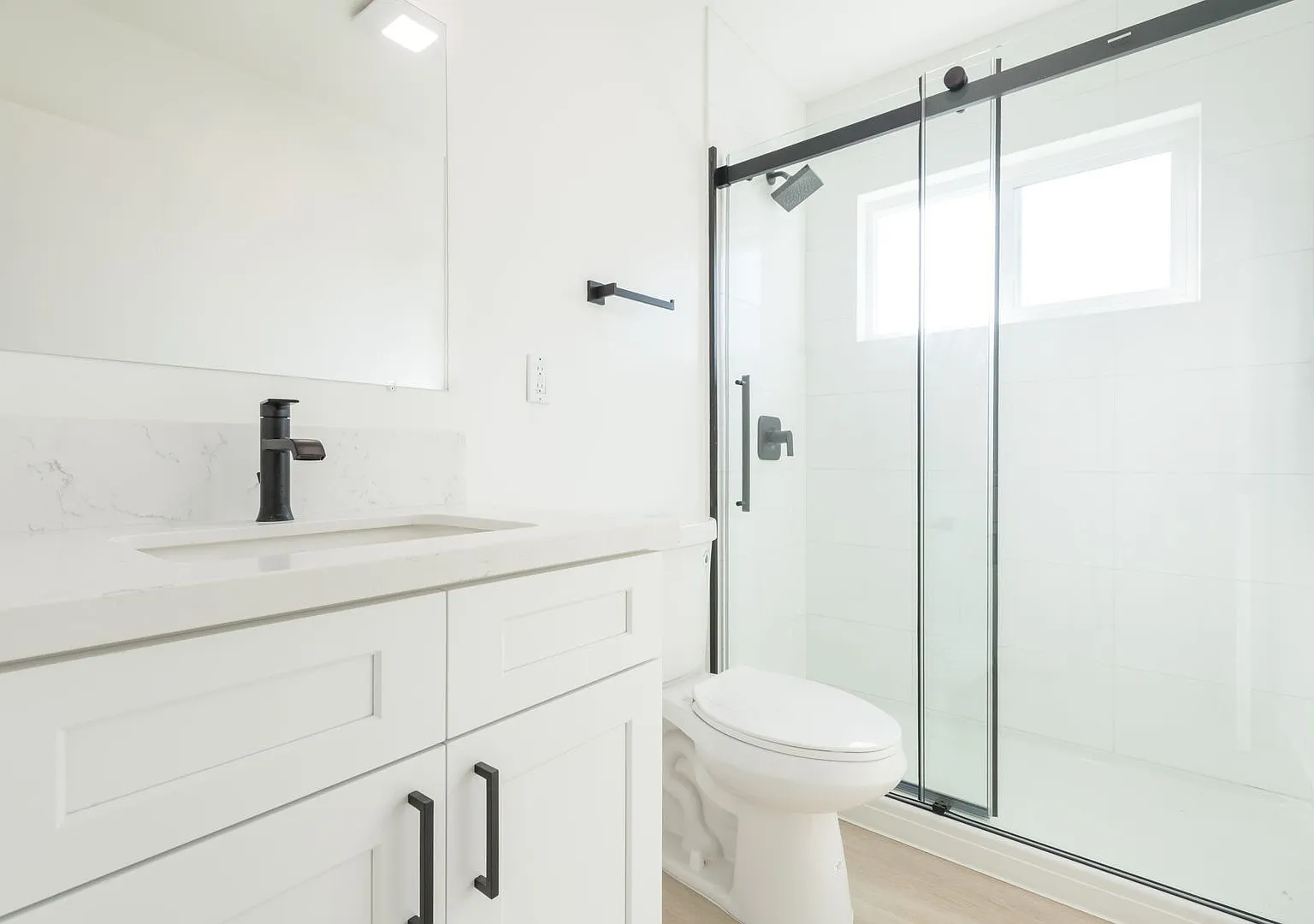 Spacious 2 Bed 2 Bath North Park Beauty!! — Photo 3