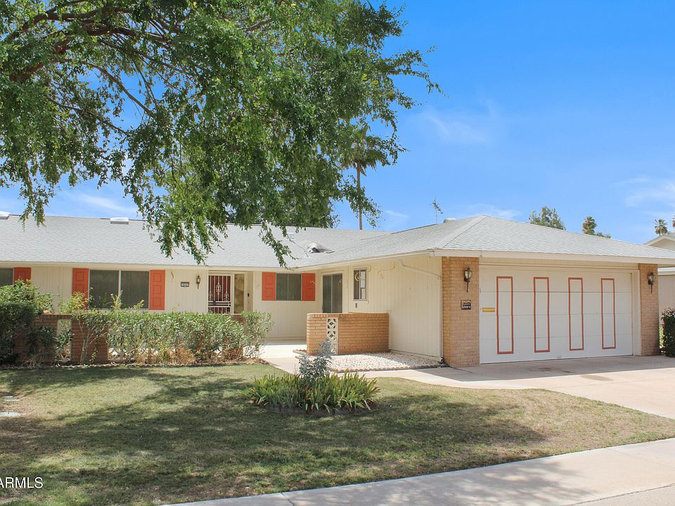 1st image of 10207 W KINGSWOOD Circle