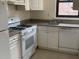 70 Rockledge Rd APT 2A, Hartsdale, NY 10530