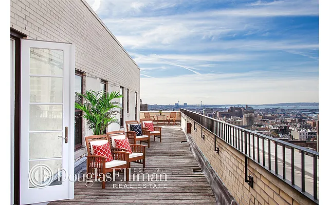 Sold by Douglas Elliman | media 18