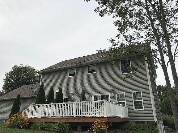 3rd image of 1393 Foxfield Dr