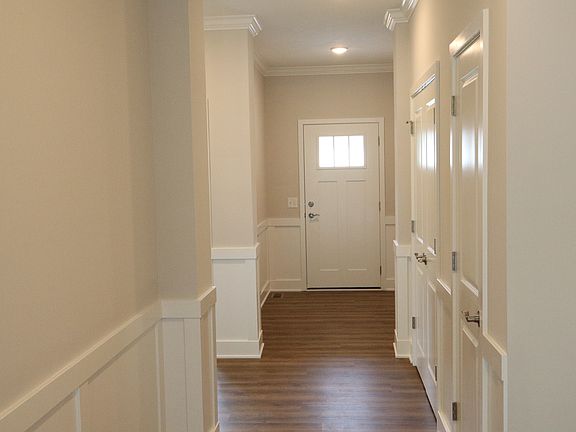 5th image of 6575 Clearwater Ct