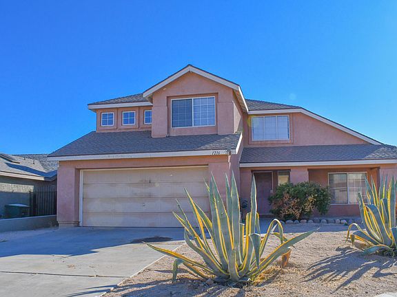 3rd image of 1216 Wrightwood Ct
