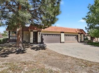 1431 S Salem Way, Aurora, CO 80012