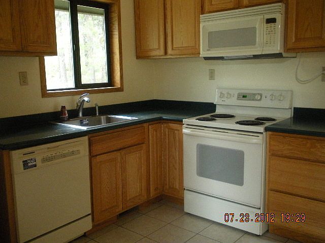 2nd image of 4511 Northport Waneta Rd