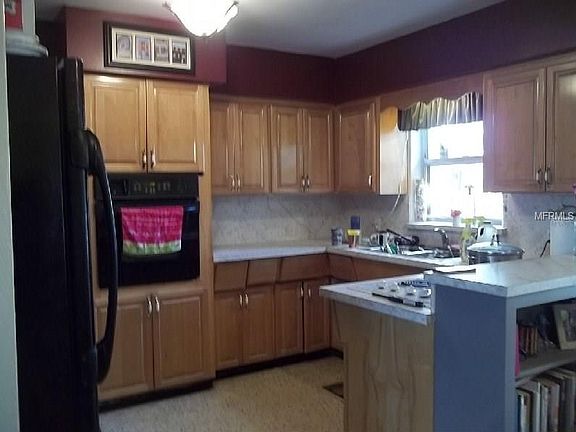 4th image of 4026 25th Ave N