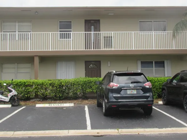 601 NW 76th Terrace #206, Margate, FL 33063