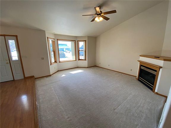 3rd image of 9127 Waterloo Dr