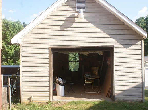 3rd image of 165 John Spencer Rd
