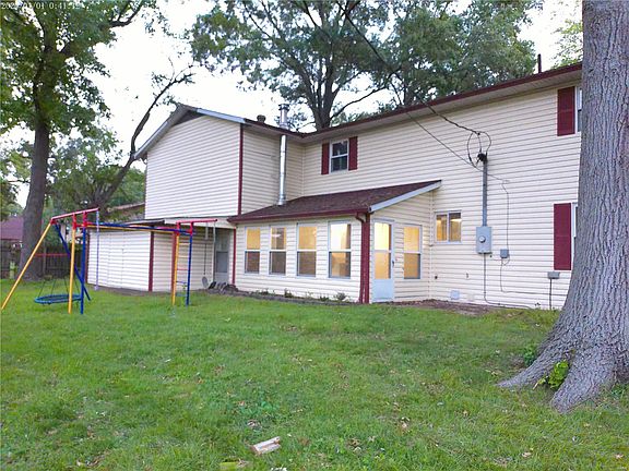 5th image of 629 Knipp Ave