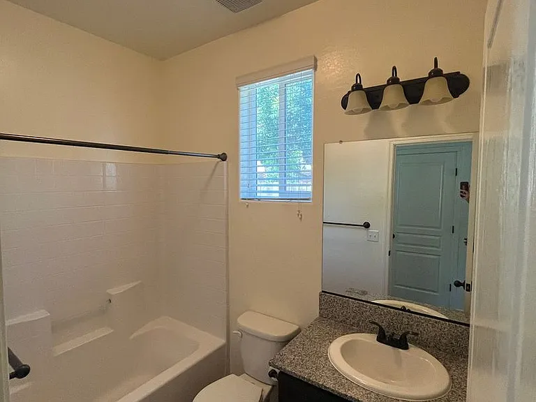 2843 S Michael St — Photo 13