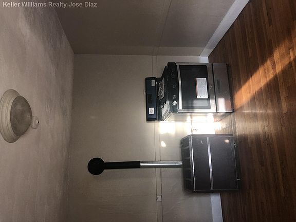 2nd image of 387 Broadway APT 5