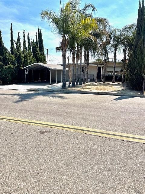 2nd image of 1009 Austin St
