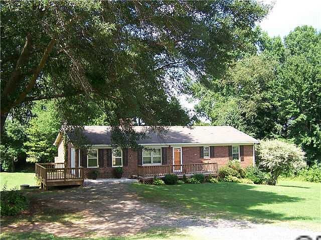1st image of 177 Bevis Ln