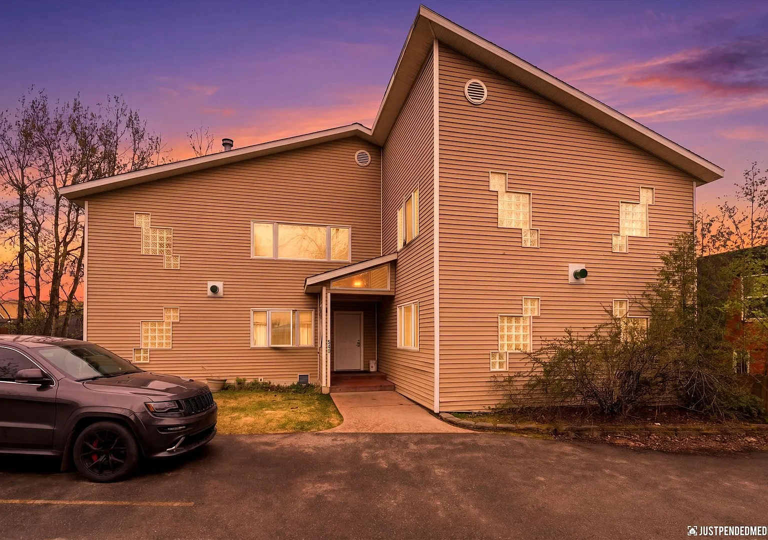 Third Addition 4-Plex — Photo 1