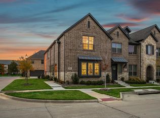 681 Vista Oaks Rd, Lewisville, TX 75067