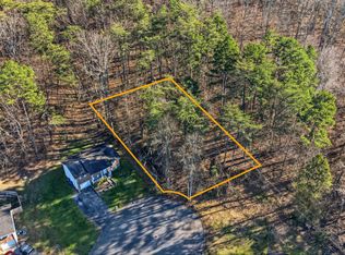 17 Echo Glen Dr, Hixson, TN 37343