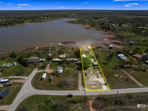 298 Osage Cir, Henrietta, TX 76365