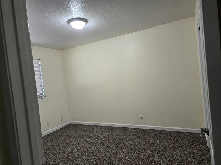 2688 White Ave — Photo 6