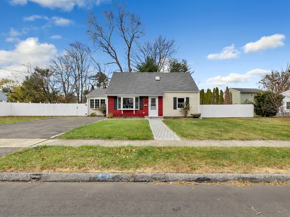 246 Delaware Drive, Stratford, CT 06614